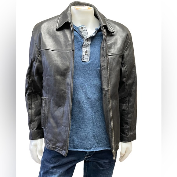 Danier Other - Danier Black Genuine Leather Jacket Size Small